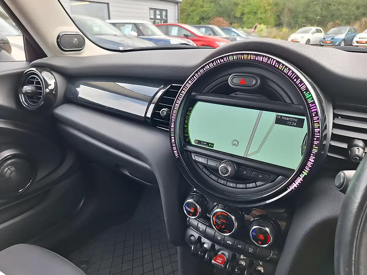 Used 2017 MINI Hatch Cooper Silver - Interior and Exterior details 19