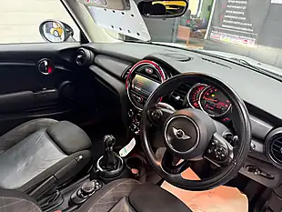 Used 2017 MINI Hatch Cooper Silver - Interior and Exterior details 10