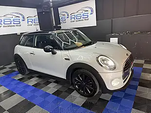 Used 2017 MINI Hatch Cooper Silver - Interior and Exterior details 3