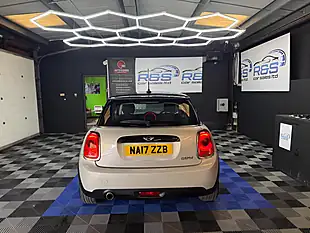 Used 2017 MINI Hatch Cooper Silver - Interior and Exterior details 4