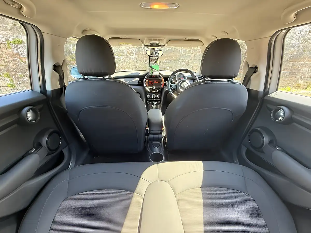Used 2017 MINI Hatch Cooper Silver - Interior and Exterior details 11