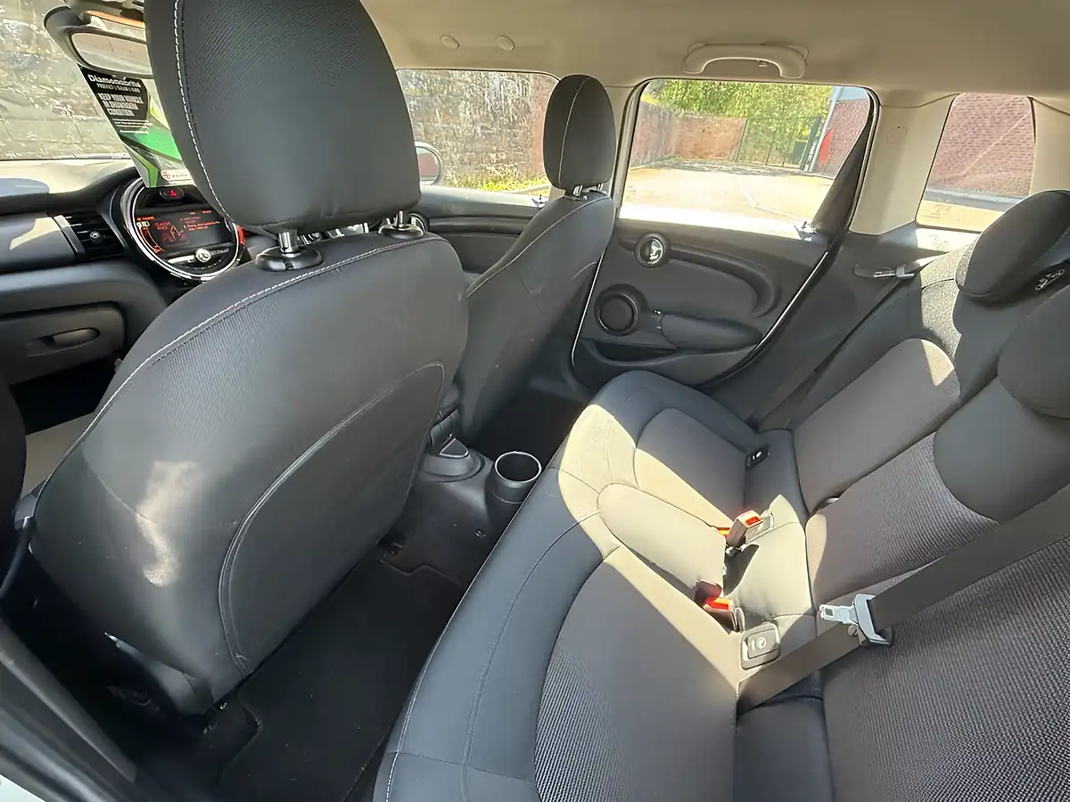 Used 2017 MINI Hatch Cooper Silver - Interior and Exterior details 13