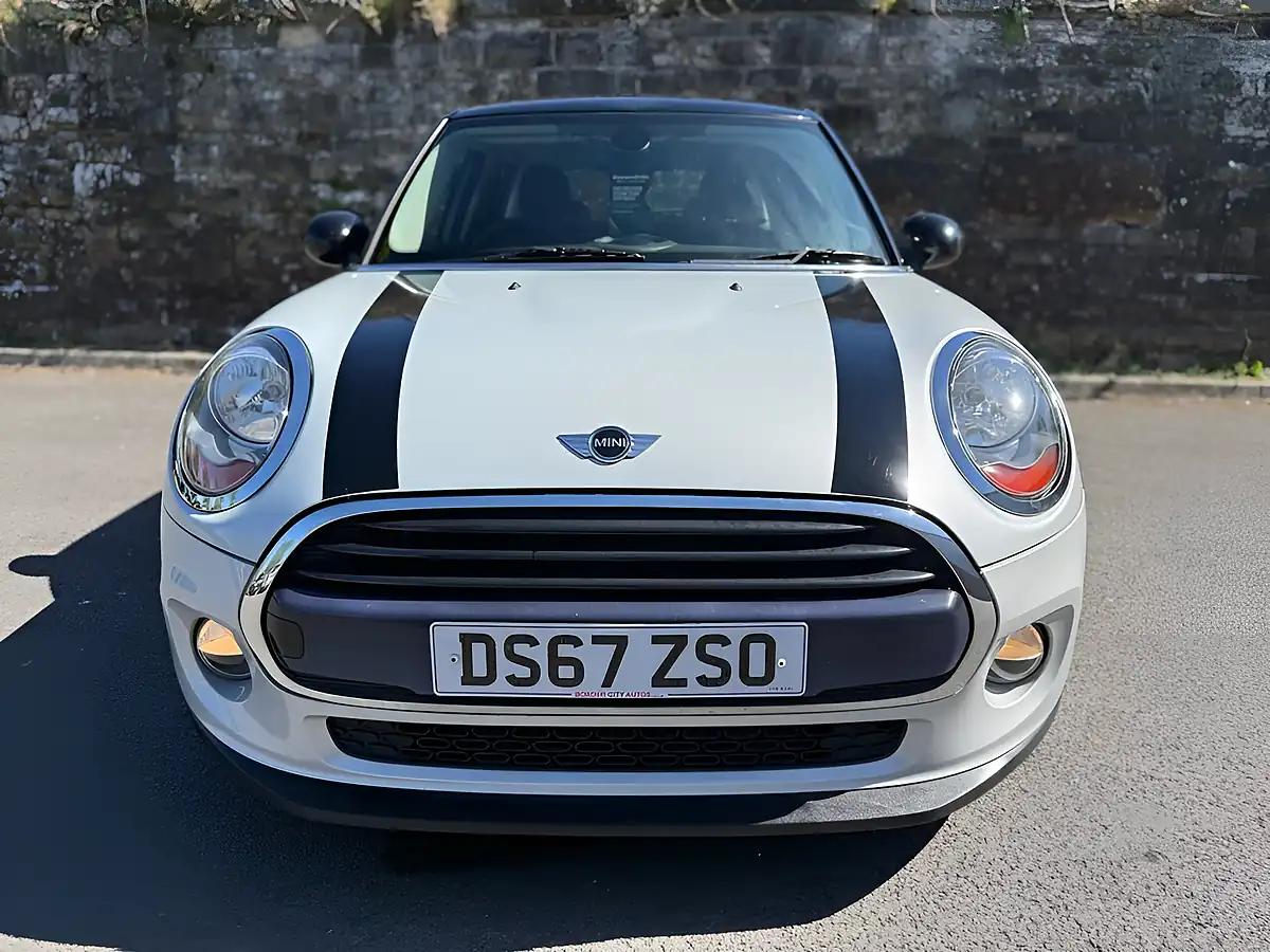 Used 2017 MINI Hatch Cooper Silver - Interior and Exterior details 2