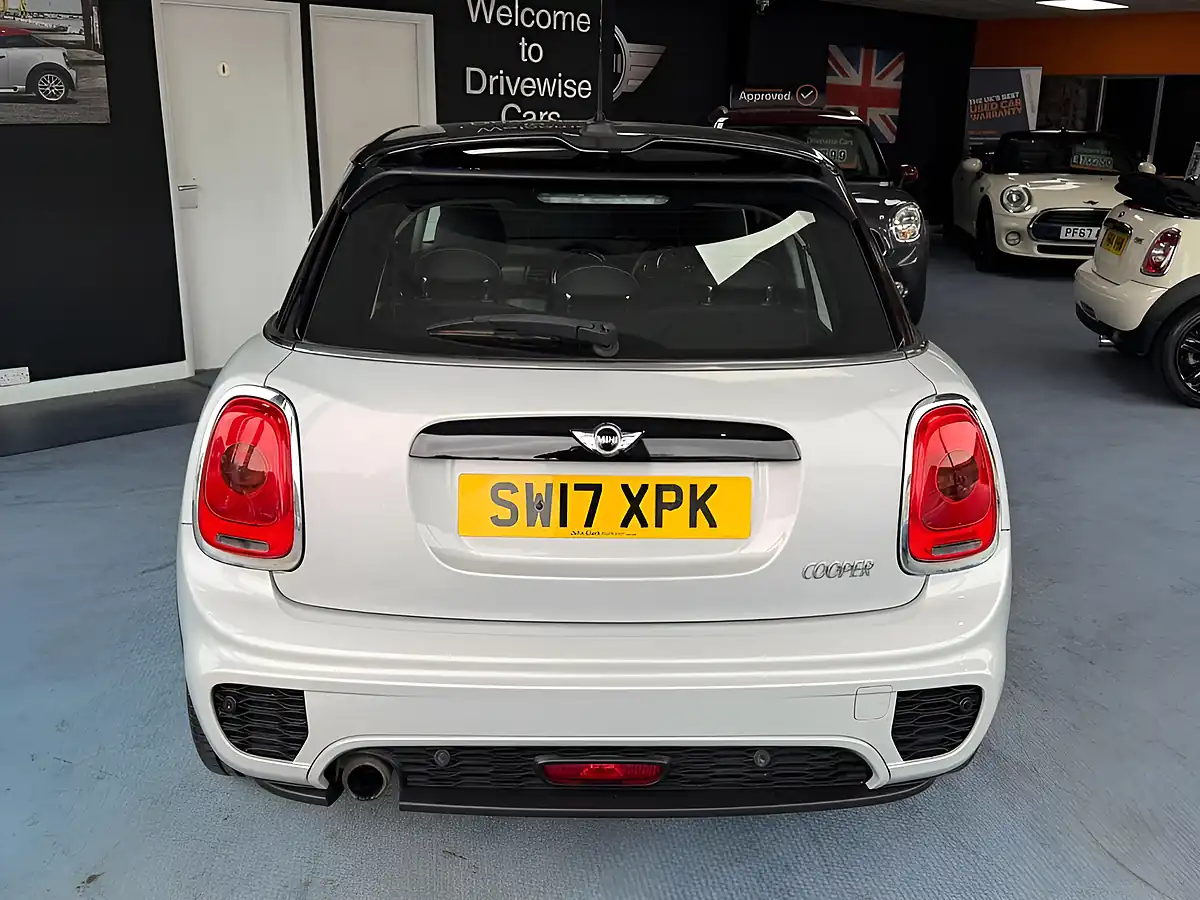 Used 2017 MINI Hatch Cooper Silver - Interior and Exterior details 16