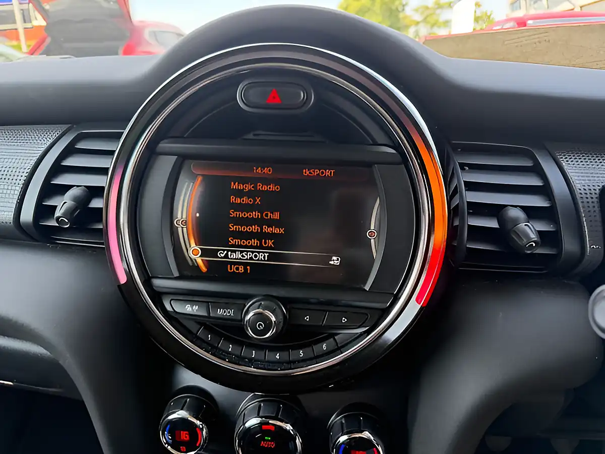 Used 2017 MINI Hatch Cooper White - Interior and Exterior details 18