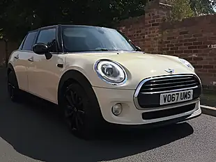 Used 2017 MINI Hatch Cooper White - Interior and Exterior details 2