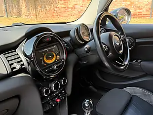 Used 2017 MINI Hatch Cooper White - Interior and Exterior details 9