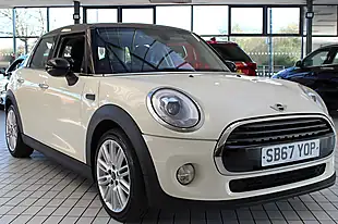 Used 2017 MINI Hatch Cooper White - Interior and Exterior details 10