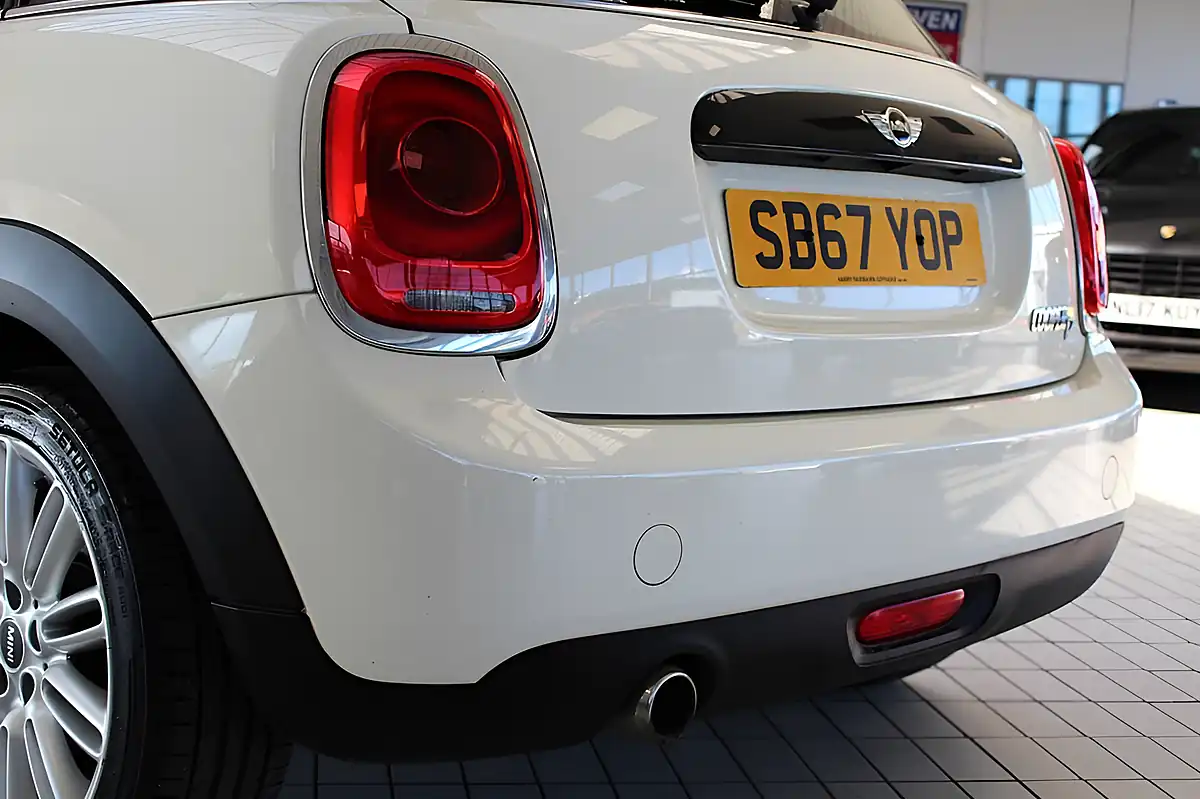 Used 2017 MINI Hatch Cooper White - Interior and Exterior details 16