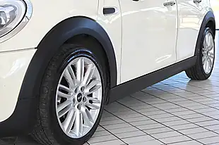 Used 2017 MINI Hatch Cooper White - Interior and Exterior details 6