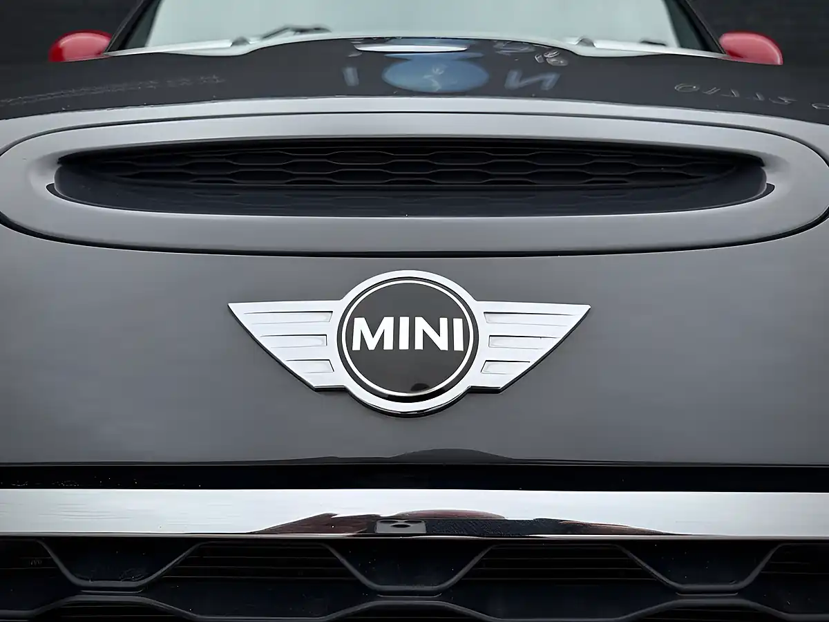 Used 2017 MINI Hatch John Cooper Works Thunder Grey Met - B58 - Interior and Exterior details 7