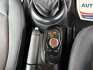 Used 2017 MINI Hatch One Black - Interior and Exterior details 13