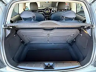 Used 2017 MINI Hatch One Grey - Interior and Exterior details 10