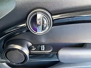 Used 2017 MINI Hatch One Grey - Interior and Exterior details 14