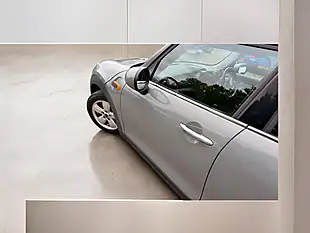 Used 2017 MINI Hatch One Grey - Interior and Exterior details 8