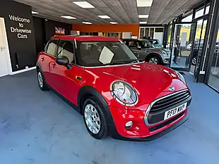 Used 2017 MINI Hatch One Red - Interior and Exterior details 3
