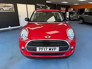 Used 2017 MINI Hatch One Red - Interior and Exterior details 4