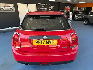 Used 2017 MINI Hatch One Red - Interior and Exterior details 8