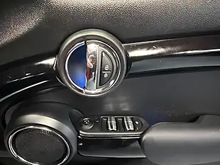 Used 2017 MINI Hatch One Red - Interior and Exterior details 14