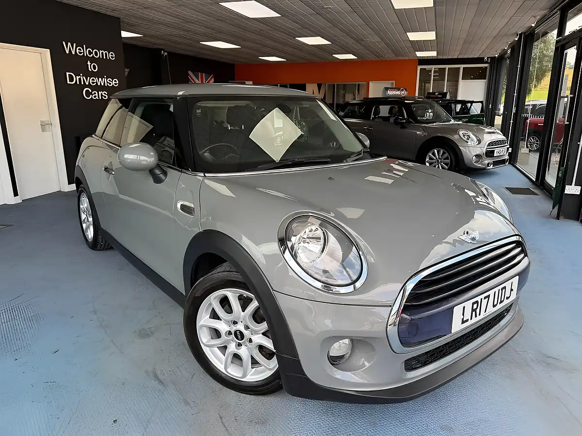 Used 2017 MINI Hatch Pepper Pack Grey - Front View
