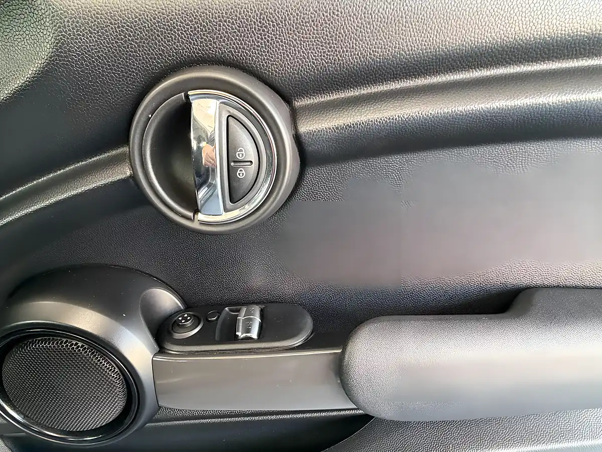 Used 2017 MINI Hatch Pepper Pack Grey - Interior and Exterior details 11