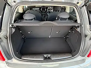 Used 2017 MINI Hatch Pepper Pack Grey - Interior and Exterior details 9