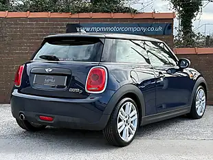 Used 2017 MINI Hatch Seven Blue - Interior and Exterior details 5