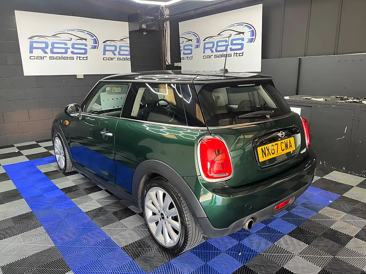Used 2017 MINI Hatchback Cooper British Racing Green - Interior and Exterior details 11