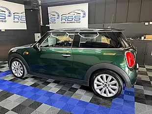 Used 2017 MINI Hatchback Cooper British Racing Green - Interior and Exterior details 15