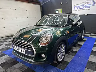 Used 2017 MINI Hatchback Cooper British Racing Green - Interior and Exterior details 5