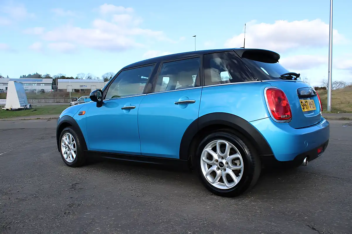 Used 2017 MINI Hatchback Cooper Electric Blue Metallic - Interior and Exterior details 7