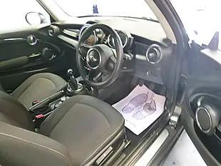 Used 2017 MINI One One Black - Interior and Exterior details 13
