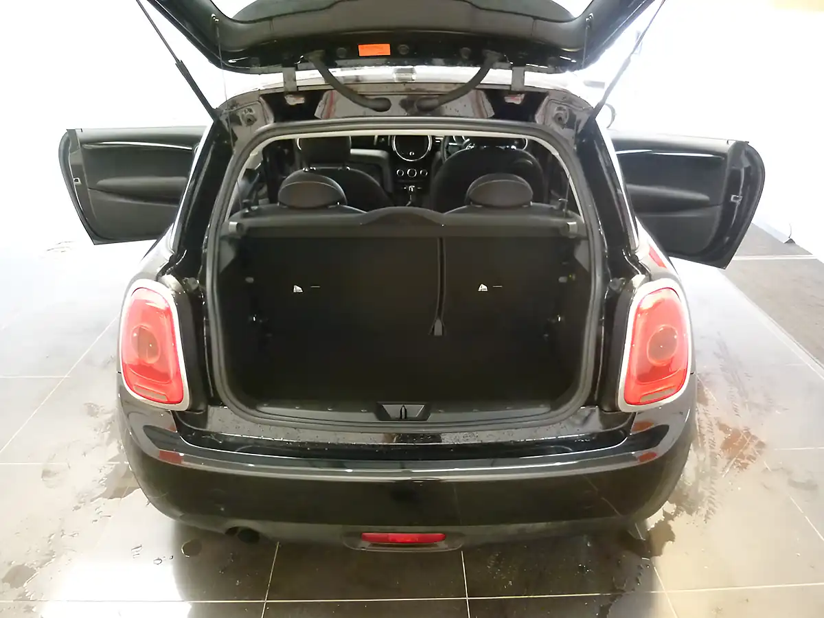 Used 2017 MINI One One Black - Interior and Exterior details 16