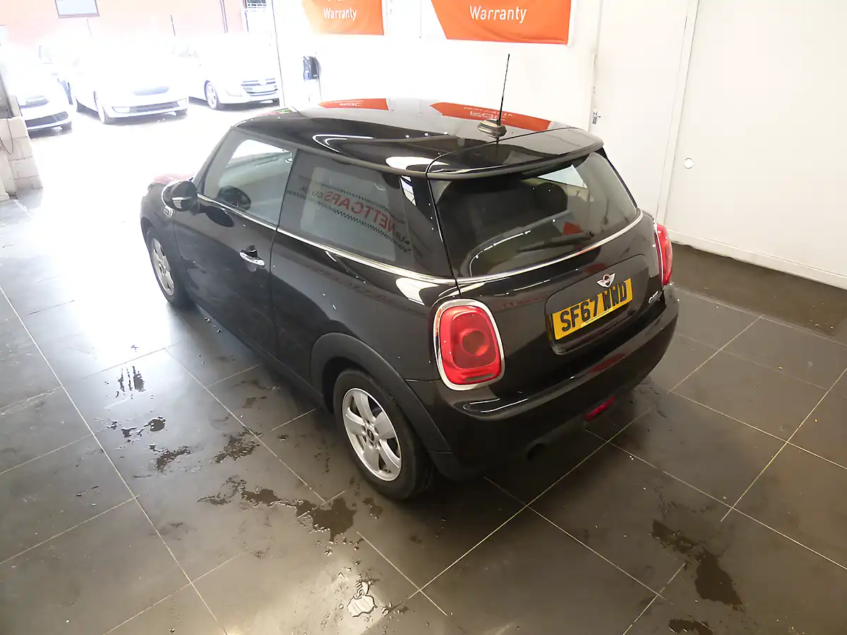 Used 2017 MINI One One Black - Interior and Exterior details 19