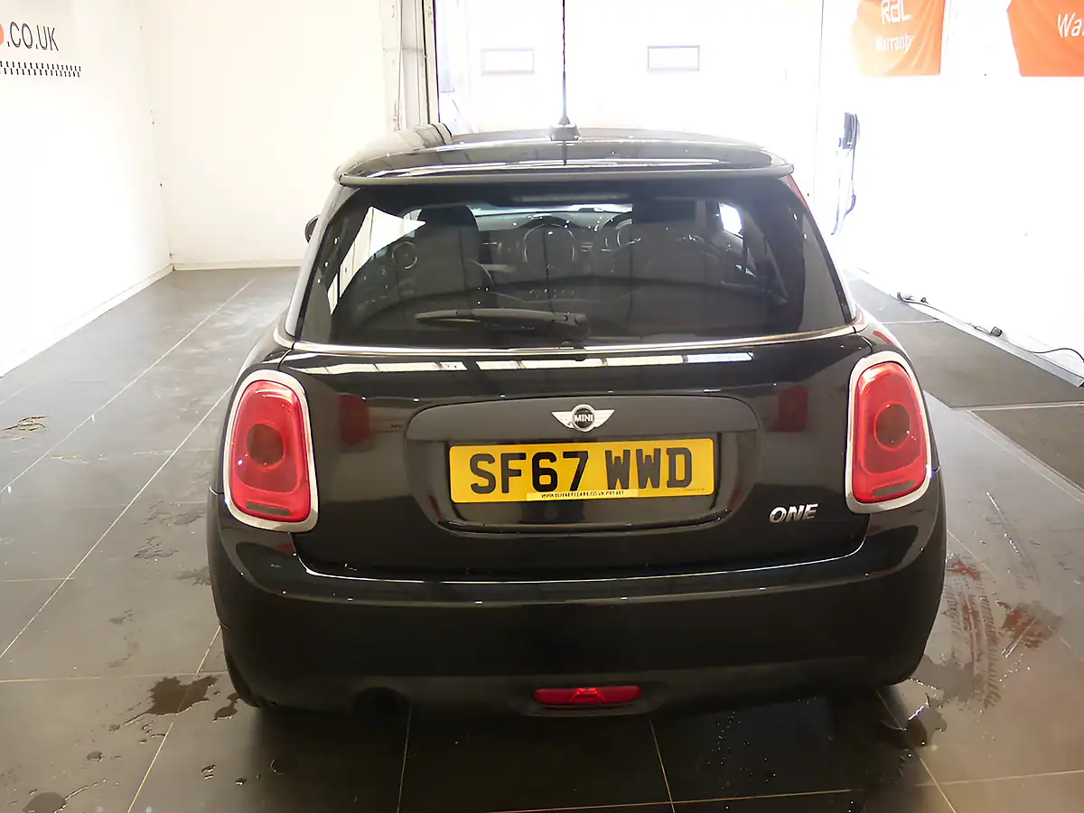 Used 2017 MINI One One Black - Interior and Exterior details 7