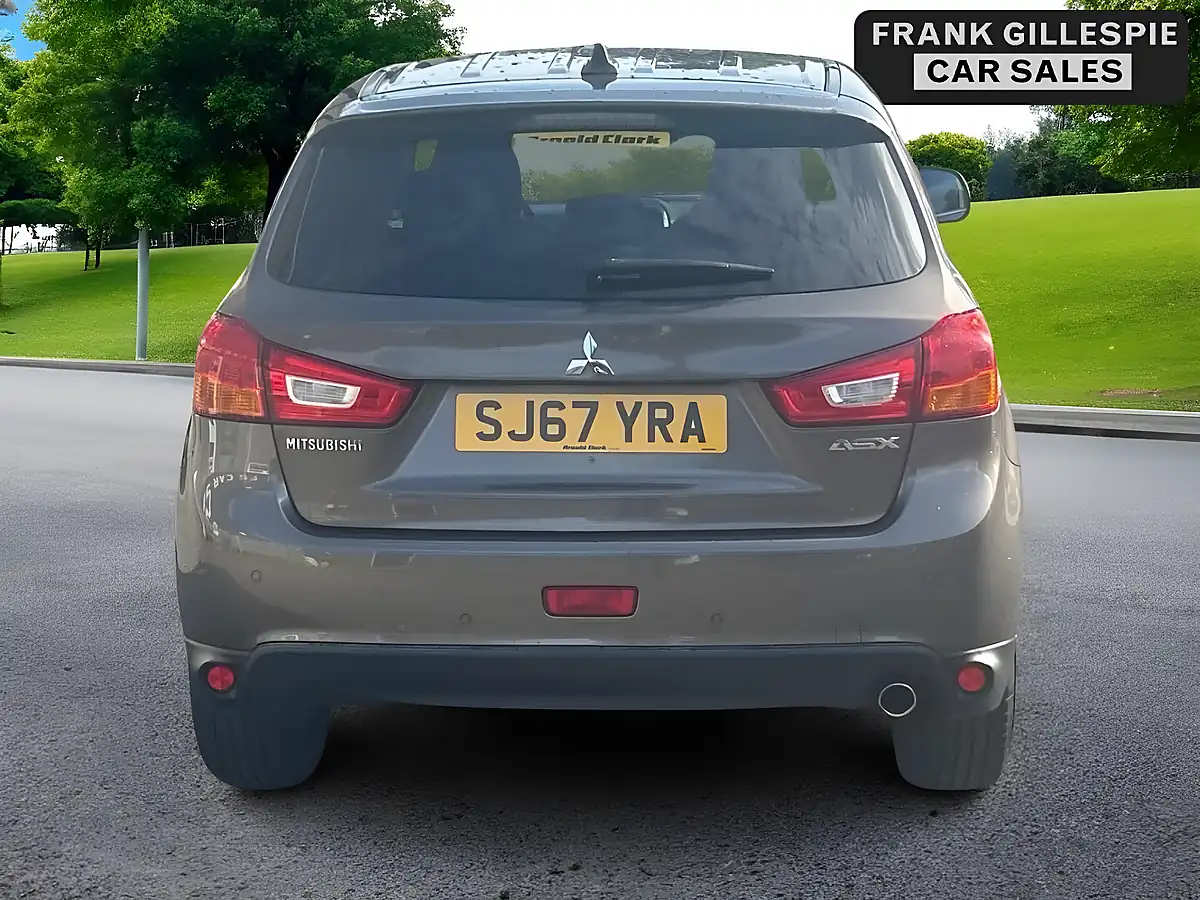 Used 2017 Mitsubishi Asx 2 Brown - Interior and Exterior details 11