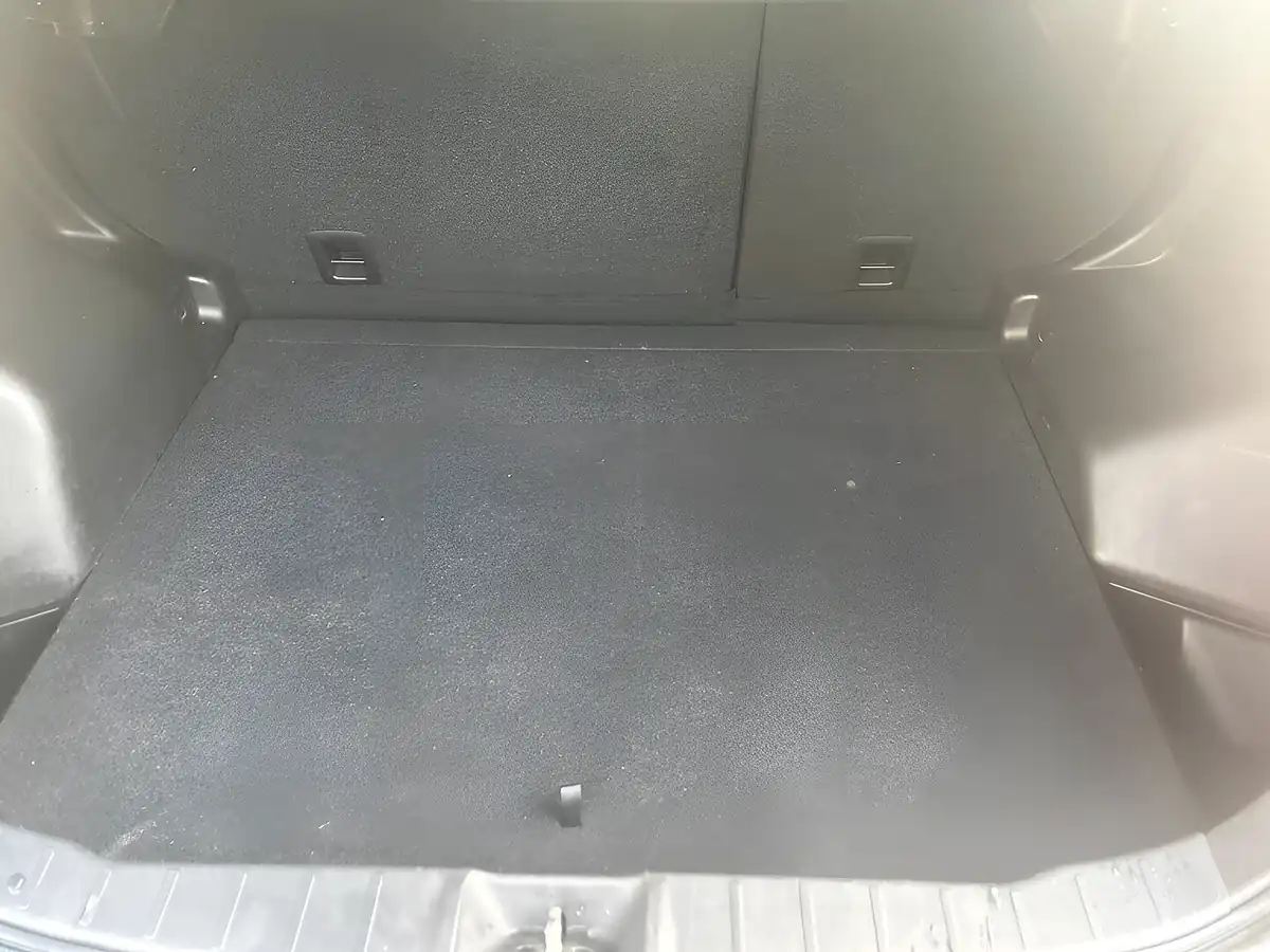 Used 2017 Mitsubishi Asx 2 Brown - Interior and Exterior details 17