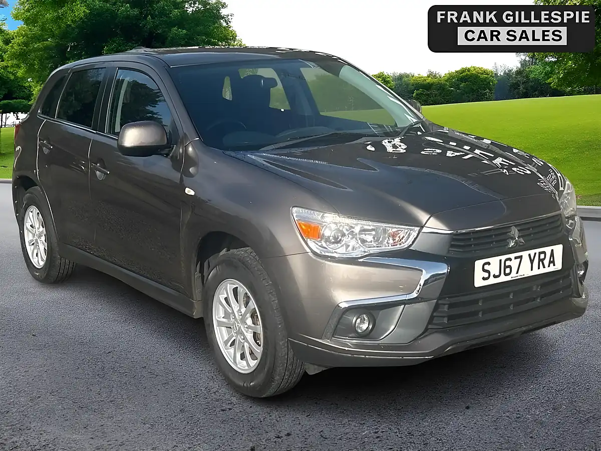 Used 2017 Mitsubishi Asx 2 Brown - Interior and Exterior details 3