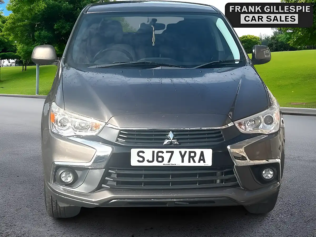 Used 2017 Mitsubishi Asx 2 Brown - Interior and Exterior details 6