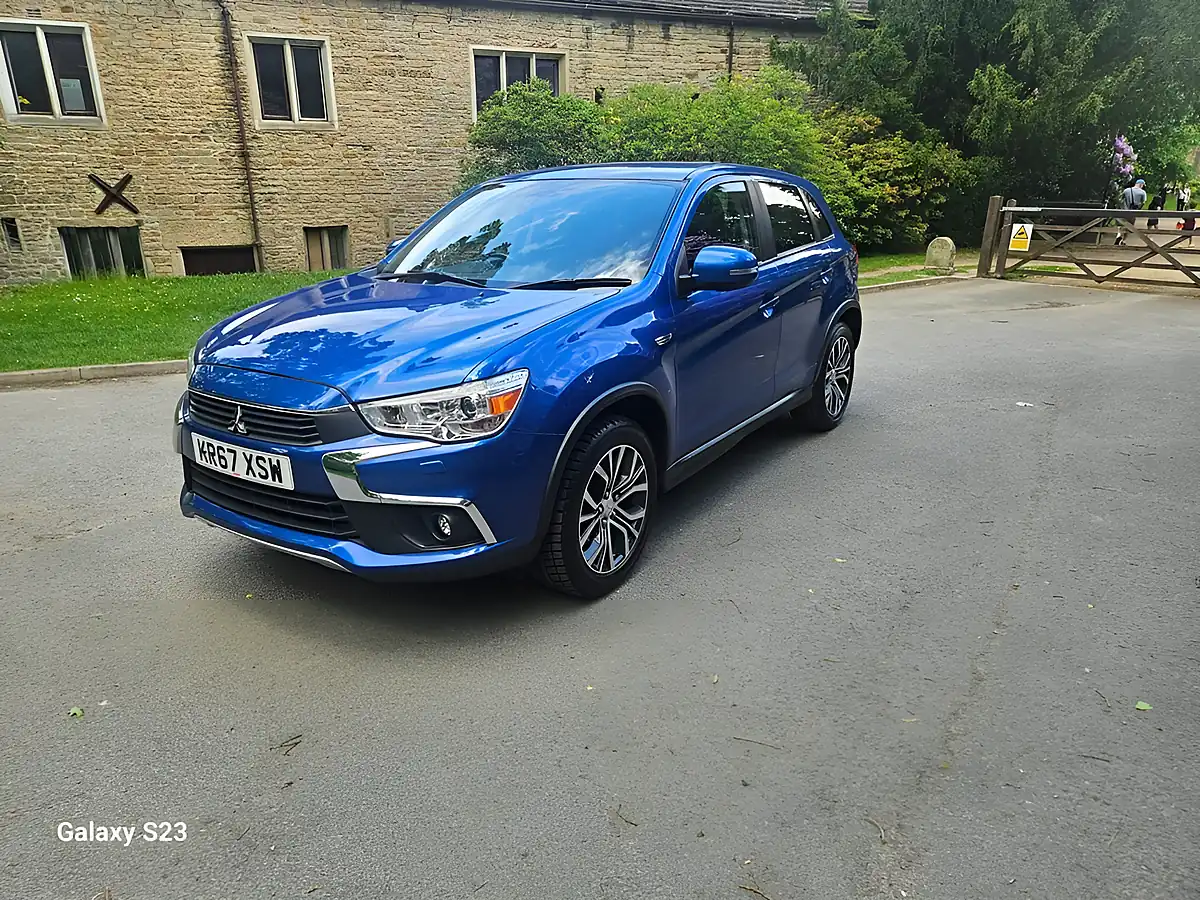 Used 2017 Mitsubishi Asx 3 Blue - Interior and Exterior details 17