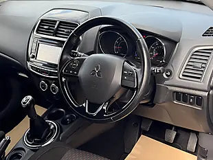 Used 2017 Mitsubishi Asx 3 Blue - Interior and Exterior details 14
