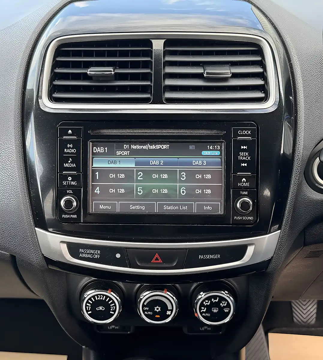 Used 2017 Mitsubishi Asx 3 Blue - Interior and Exterior details 15