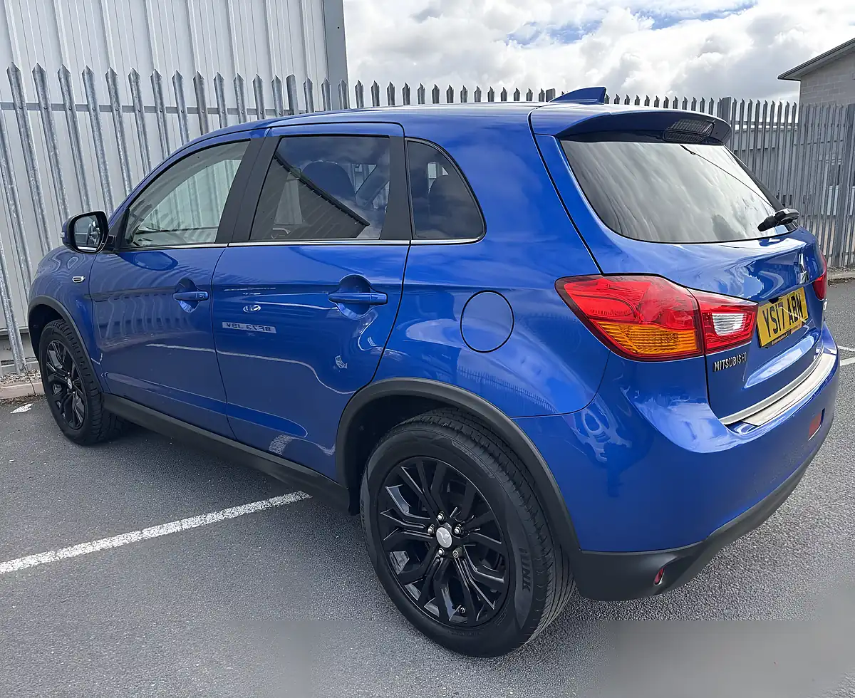 Used 2017 Mitsubishi Asx 3 Blue - Interior and Exterior details 4