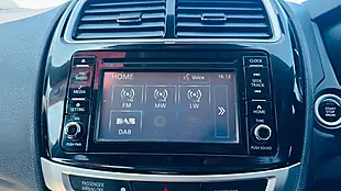 Used 2017 Mitsubishi Asx 3 Brown - Interior and Exterior details 15