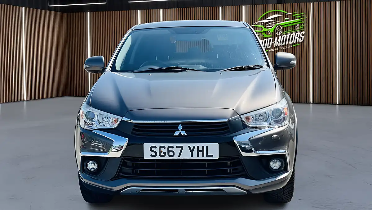 Used 2017 Mitsubishi Asx 3 Brown - Interior and Exterior details 5