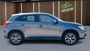 Used 2017 Mitsubishi Asx 3 Brown - Interior and Exterior details 9