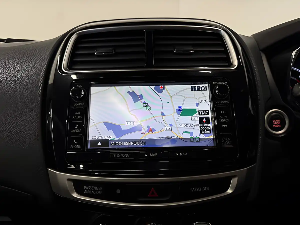 Used 2017 Mitsubishi Asx 4 Black - Interior and Exterior details 16