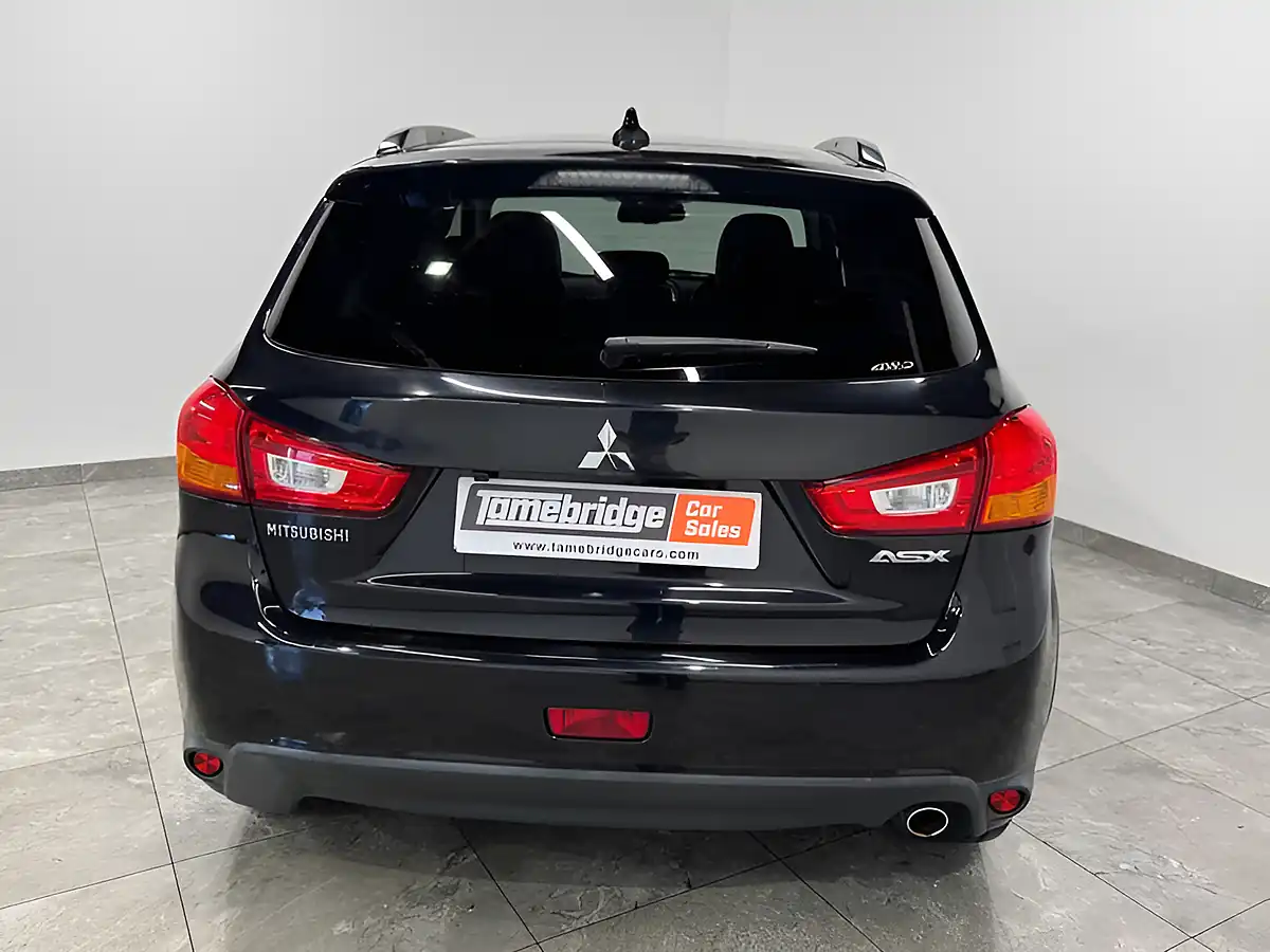 Used 2017 Mitsubishi Asx 4 Black - Interior and Exterior details 7