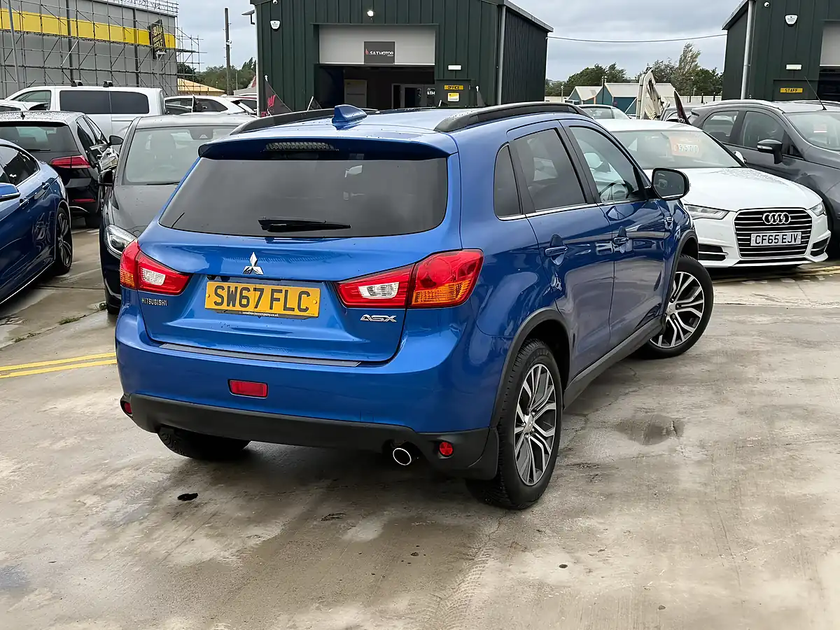 Used 2017 Mitsubishi Asx 4 Blue - Interior and Exterior details 11