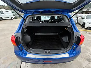 Used 2017 Mitsubishi Asx 4 Blue - Interior and Exterior details 18